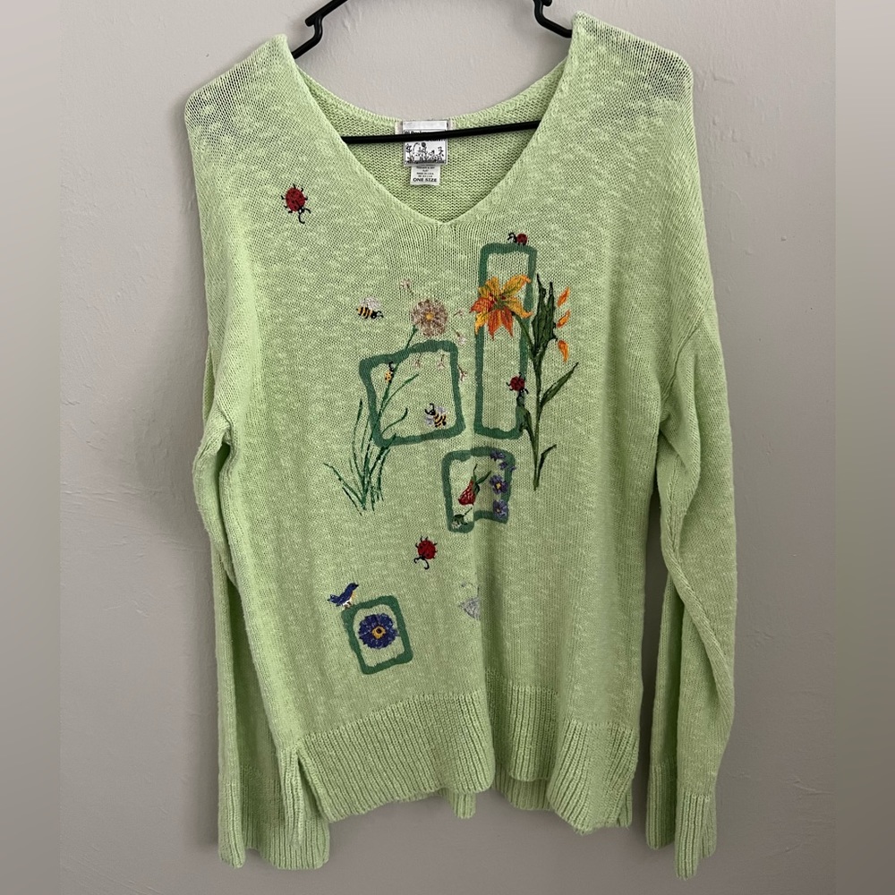 Spring green v neck sweater